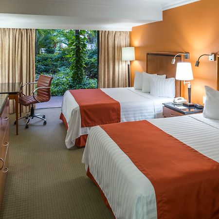 Hs Hotsson Hotel Тампико Екстериор снимка