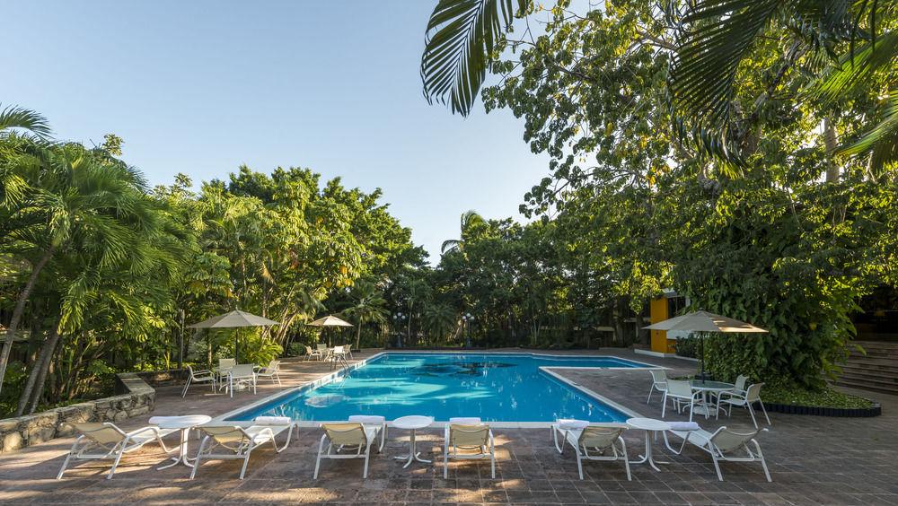 Hs Hotsson Hotel Тампико Екстериор снимка