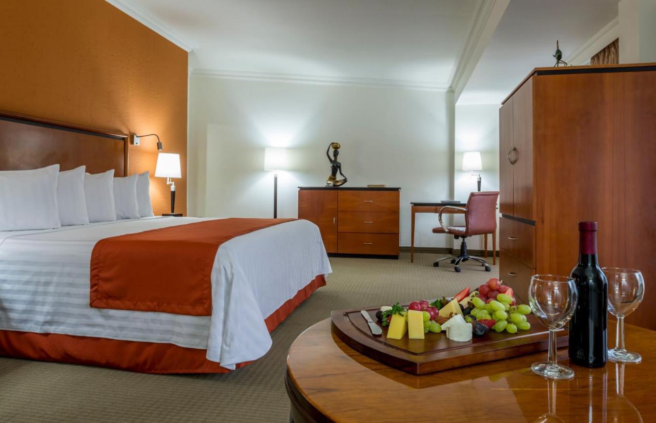 Hs Hotsson Hotel Тампико Екстериор снимка