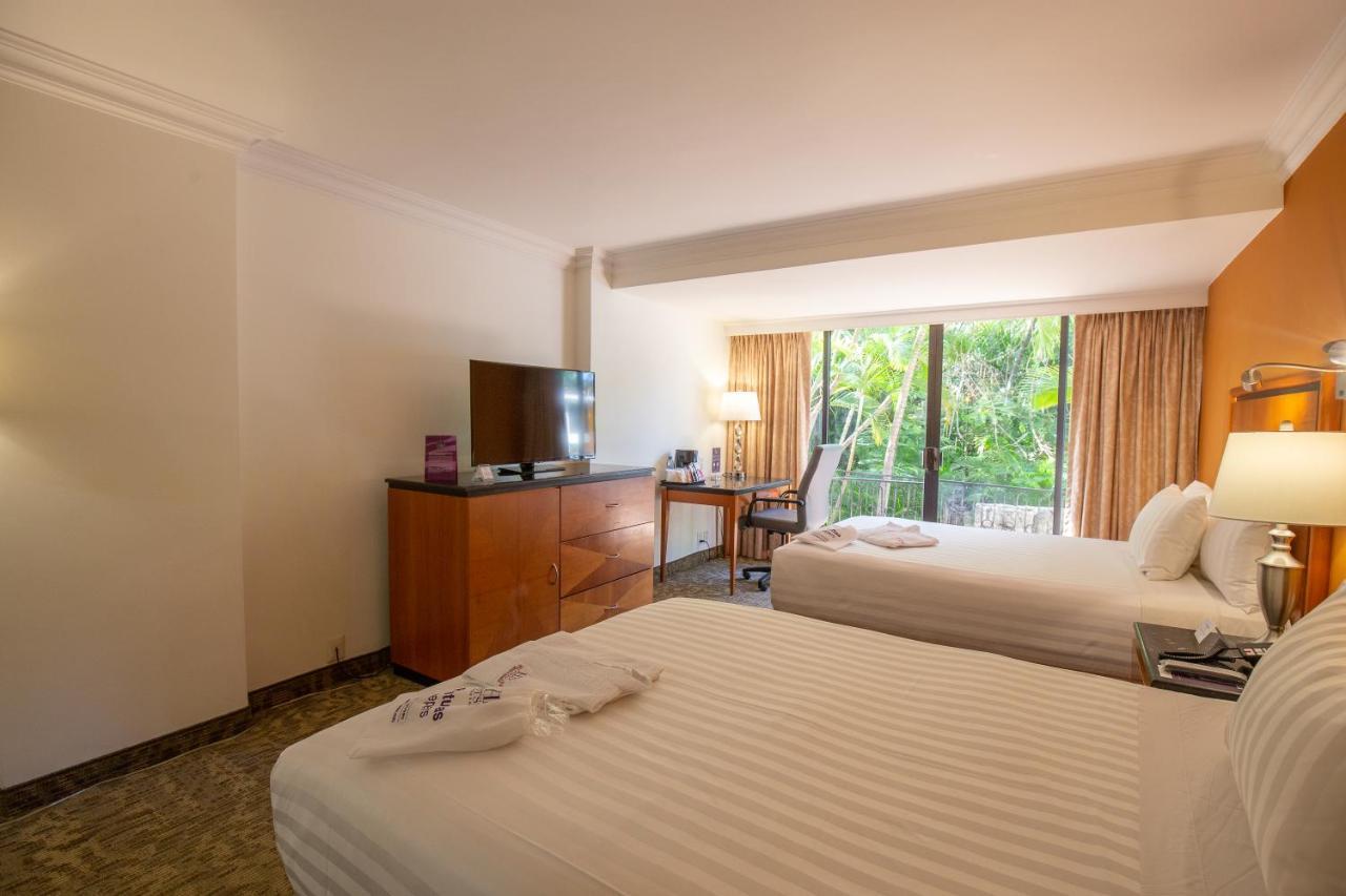 Hs Hotsson Hotel Тампико Екстериор снимка