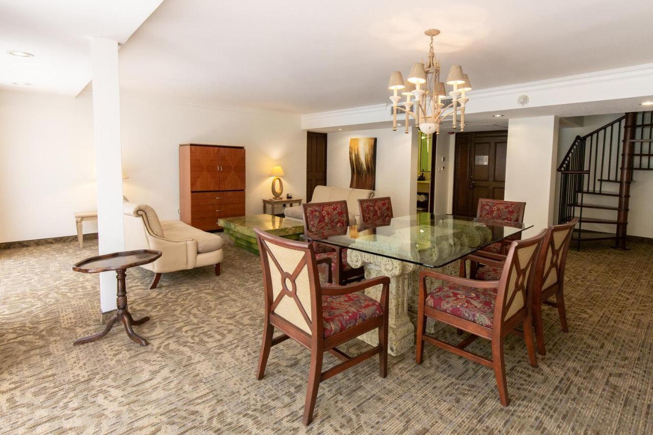 Hs Hotsson Hotel Тампико Екстериор снимка